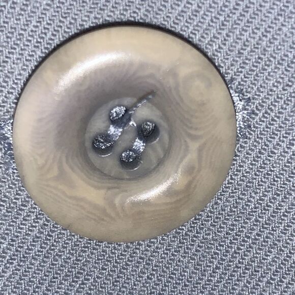 Liz Clairborne Collection wool button-down vintage oversized blazer. Size 8 - Picture 3 of 16